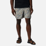 hombres fondos kilim con estampado floral de tierras baldías Mountain Hardwear stryder nadar corto 84RX482
